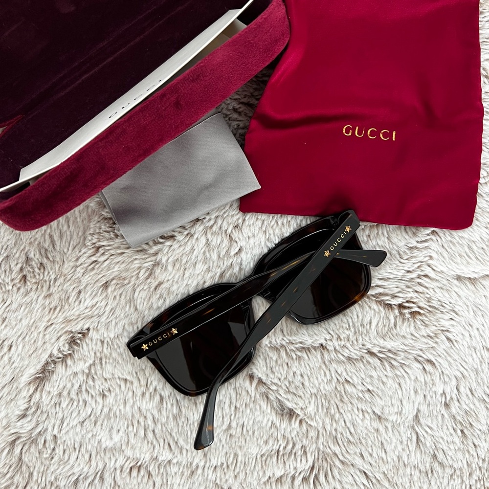 Gucci Black Trendy Sunglasses
